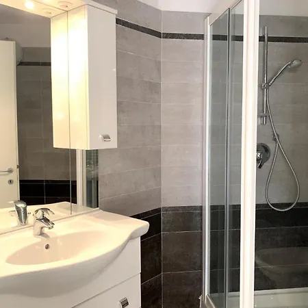 Ferienwohnung Fuer 6 Personen Ca 80 Qm In Levanto, Italienische Riviera Italienische Westkueste - B60742 Levanto